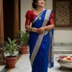 Royal Blue Bengali Tant Saree