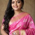 Rani Pink Bengali Handloom Saree with Floral Weaving